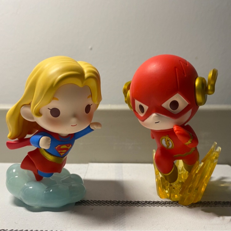 Đồ trang trí Nhân Vật Trong Justice League Trang Trí