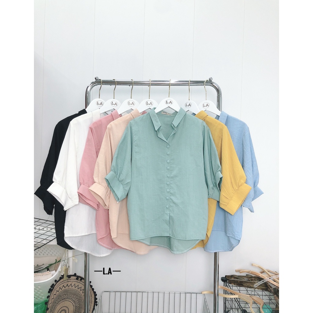 ÁO SƠ MI NỮ, ÁO CỘC TAY LỠ, KHUY LIỀN TRANG TRÍ KIỂU CHUI ĐẦU, CHẤT VẢI ĐŨI XƯỚC MỀM MÁT HÀNG THIẾT KẾ VNSX