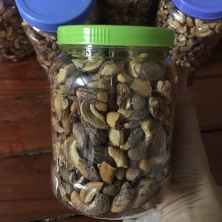 Hạt điều vỡ bình phước
