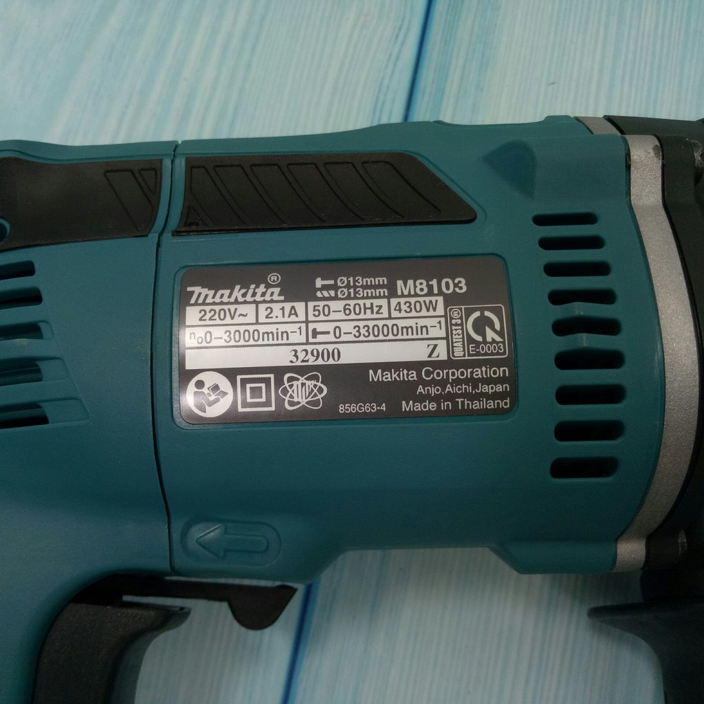 Máy khoan búa Makita gia dinh M8103KX2B Mộc Vui