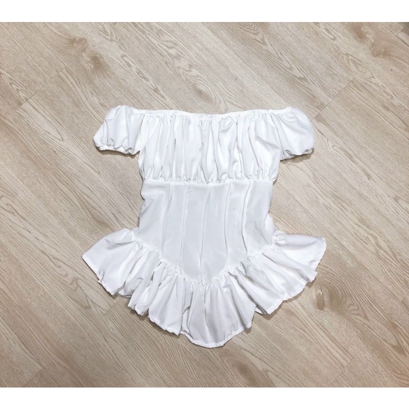 Áo cúp ngực phối bèo trễ vai UTNG♥️