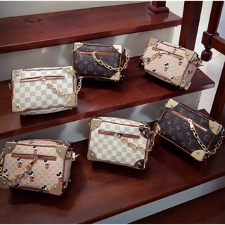 Cốp LV mickey xích