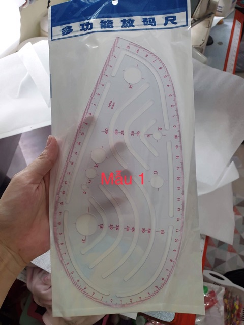 Thước cong hỗ trợ may vá