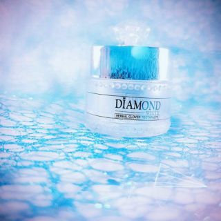 Trắng răng 5-7 ngày với Diamond White