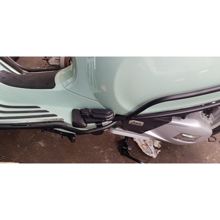 Gác Chân Xếp Vespa