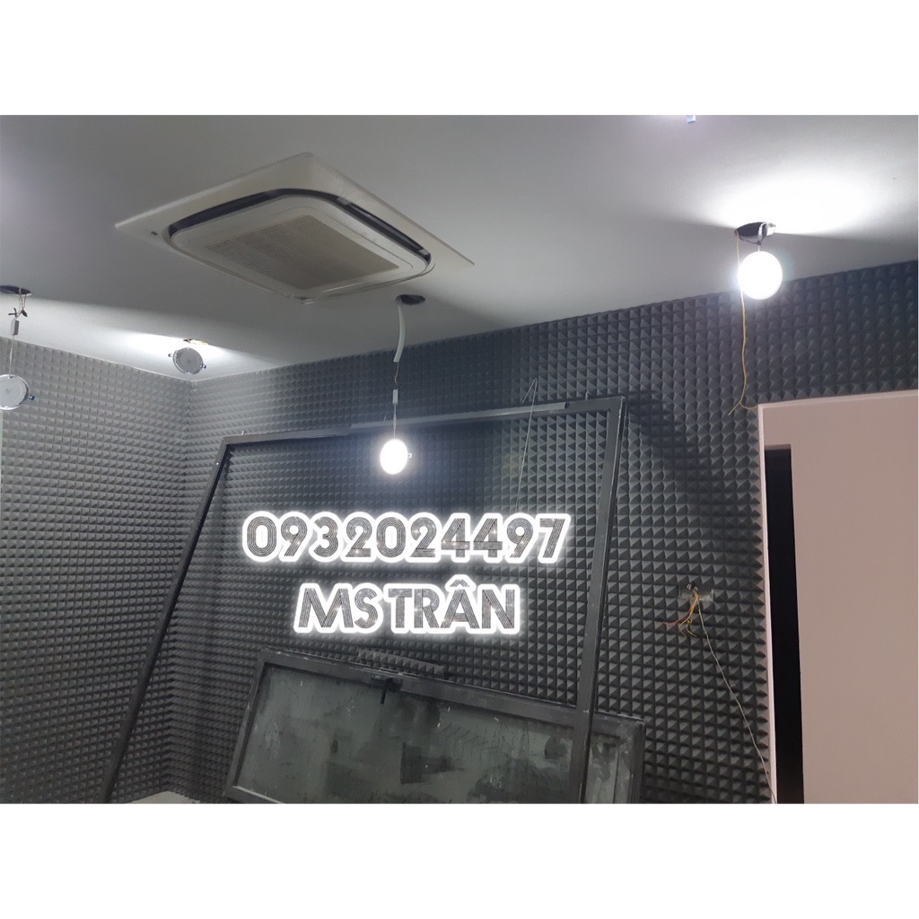 Tấm Mút Tiêu Âm Cách Âm Kim Tự Tháp  1m6 x 2m Dày 5CM Màu Xám Đen Giá Rẻ