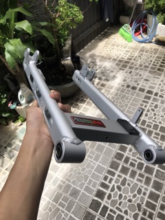 gắp phay lỗ nuiracing  gắn cho  wave  deam