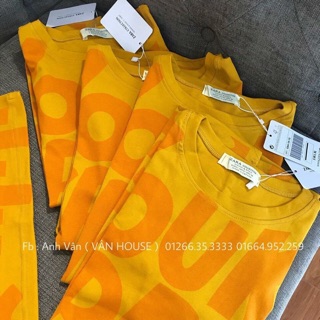 Áo pull chữ vàng