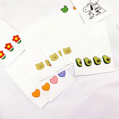 Túi giấy đựng đồ dùng in họa tiết hoạt hình đơn giản dễ thương