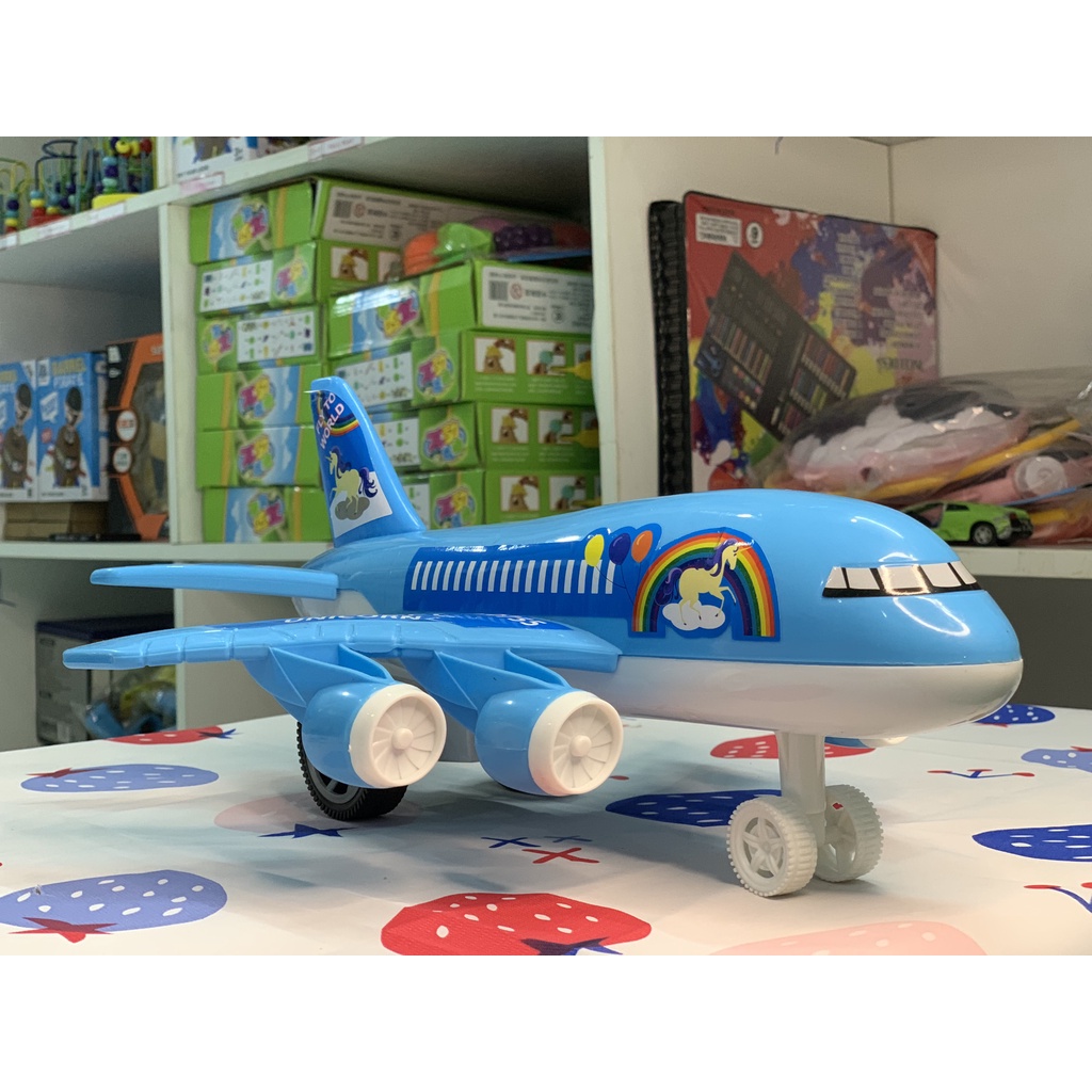 Mô hình đồ chơi máy bay chạy đà cho bé
