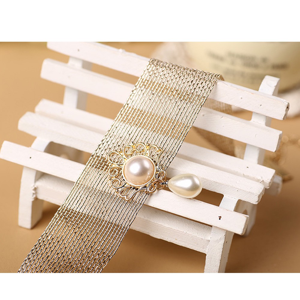 Dây chuyền mạ vàng đính hạt giả ngọc trai