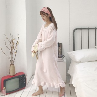 Bộ đồ ngủ tay dài chất liệu dày dặn họa tiết lá cây dễ thương