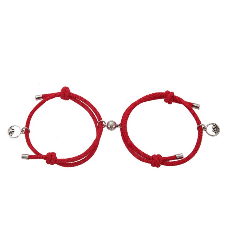 Set 2 Vòng Tay Cặp Đôi Từ Tính Màu Đen/Trắng Làm Quà Tặng Cho Bạn Gái