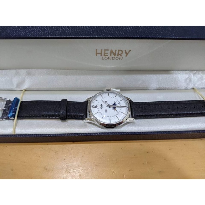 Đồng hồ nam Henry London HL-39 thép không gỉ màu bạc