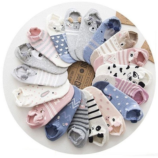 Đôi vớ cotton hoạt hình xinh xắn dành cho nữ