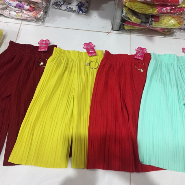 Quần dập ly cho bé 