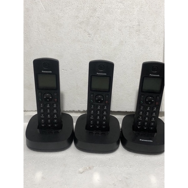 Điện thoại mẹ bồng con Panasonic KX-TGC/TGD310,311,312,313CX