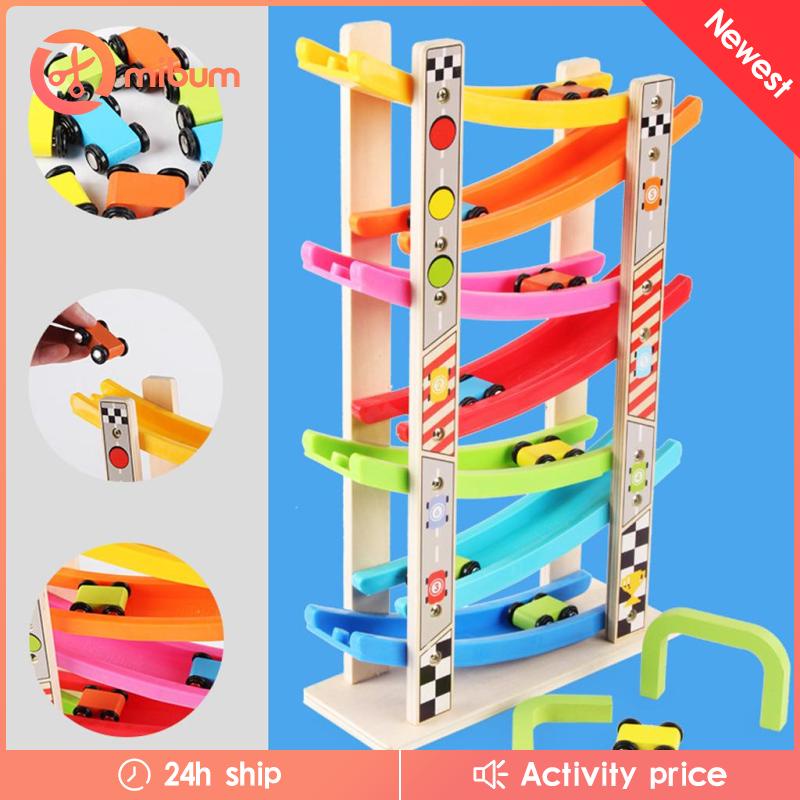Đường đua dốc 7 tầng bằng gỗ và bộ 8 đồ chơi trượt xe quán tính nhỏ có xe lửa cho bé phát triển kỹ năng vận động