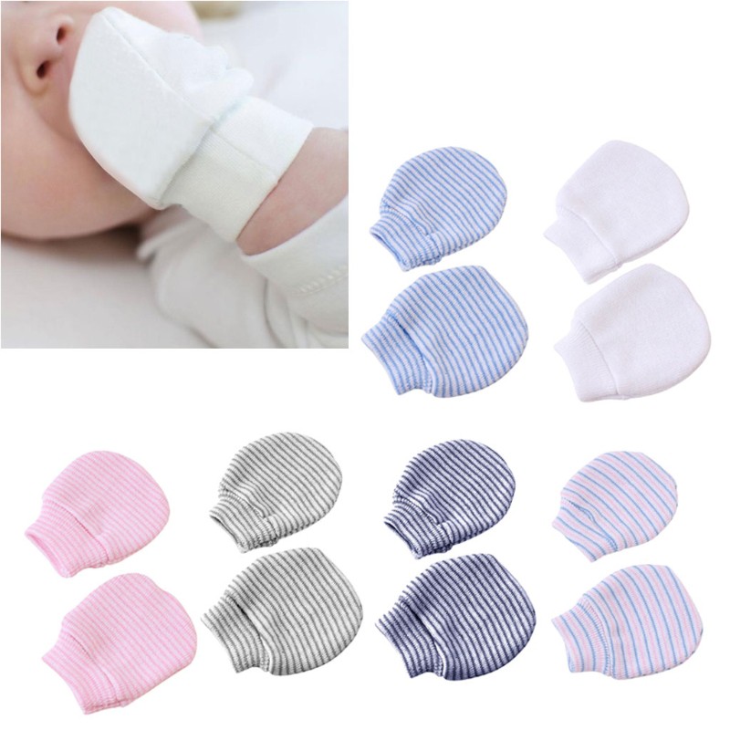 Set 3 Đôi Găng Tay Len Dễ Thương Cho Bé