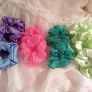 Scrunchies đồ cột tóc (Hàng có sẵn, hình thật)
