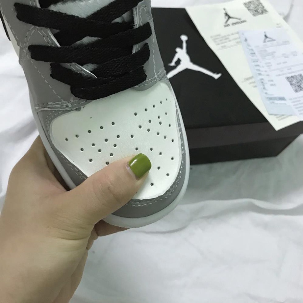 Giày sneaker JD1 High Gray, Giày Thể Thao Nam Nữ JD Xám Cao Cổ, Đế Khâu Chắc Chắn, Da Bò Cao Cấp | BigBuy360 - bigbuy360.vn