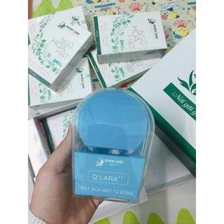 máy rửa mặt tự động quyên lara