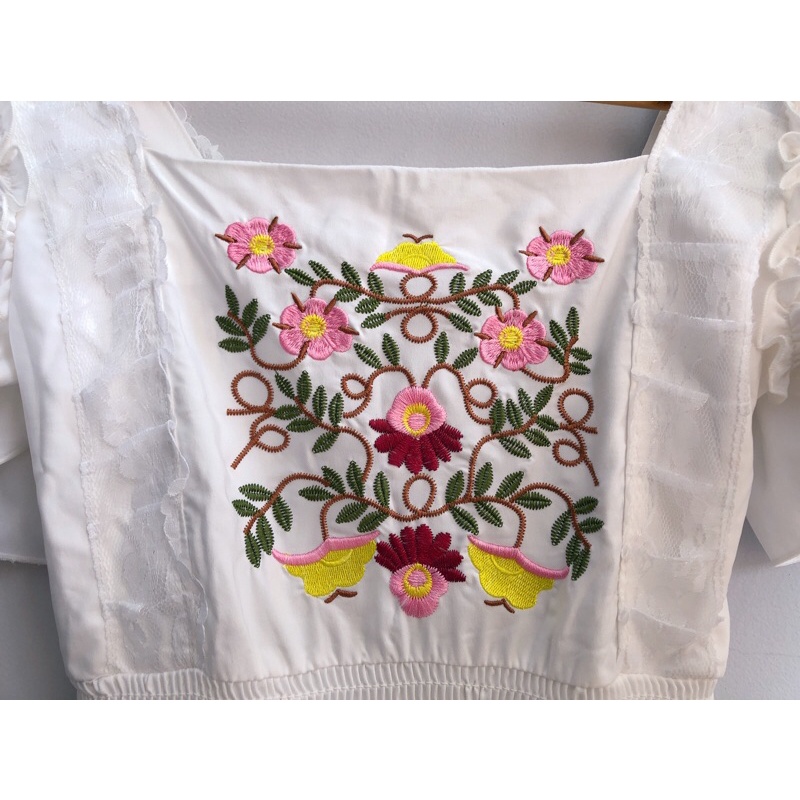 Váy Thêu Hoa, Tay Bồng Dáng Dài Chiết Eo Freesize Siêu Xinh