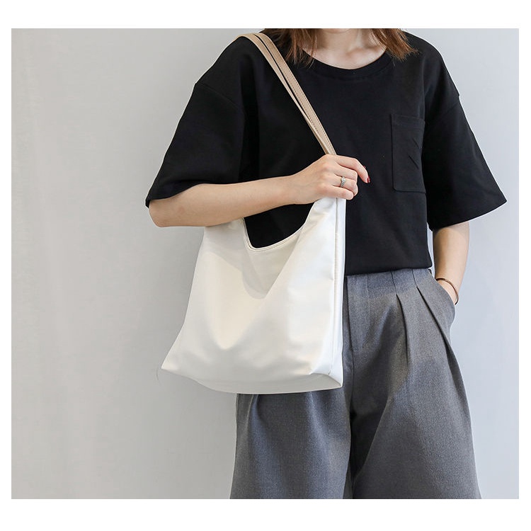 Túi Xách Nylon Cỡ Lớn Màu Trơn Chống Thấm Nước Thời Trang Hàn Quốc Cho Nữ