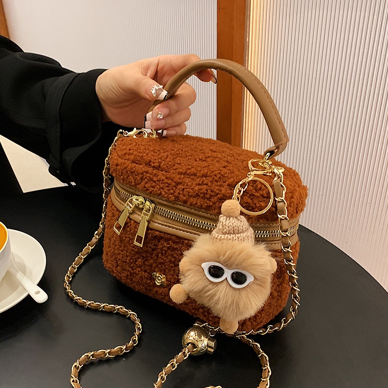 Túi Xách Lông Cừu Kiểu Nhỏ Nhắn Xinh Xắn Cho Nữ