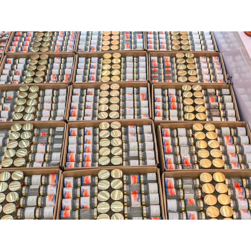 YẾN THỊ-YẾN CHƯNG TỨ VỊ - YẾN CHƯNG TÁO TÀU,HẠT SEN,NHẢN NHỤC,KỈ TỬ-12gram yến tươi-70ML | BigBuy360 - bigbuy360.vn