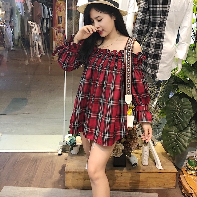 Combo áo kẻ + giày 35