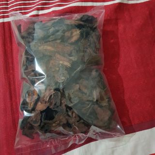 Hà thủ ô nấu đỗ đen