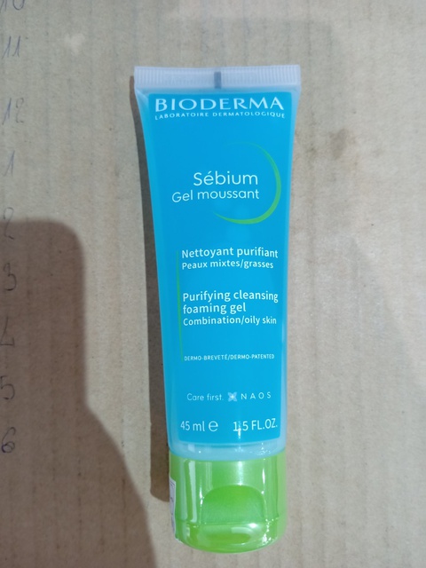 Gel rửa mặt tạo bọt, không chứa xà phòng Bioderma Sebium Gel Moussant - 45ml | BigBuy360 - bigbuy360.vn