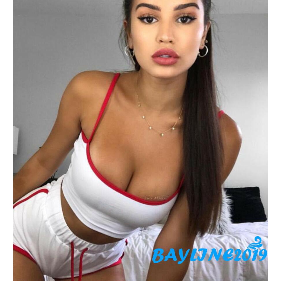 Bộ áo ngực thể thao và quần short tập yoga năng động cho nữ