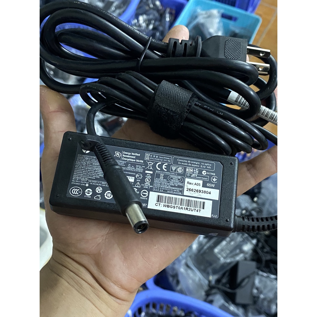 Sạc laptop Hp 18.5V-3.5A chân kim to bản gốc tháo máy HP