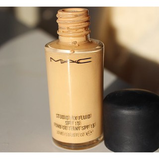 Kem nền và phấn phủ MAC Studio Fix SPF15 - Mỹ