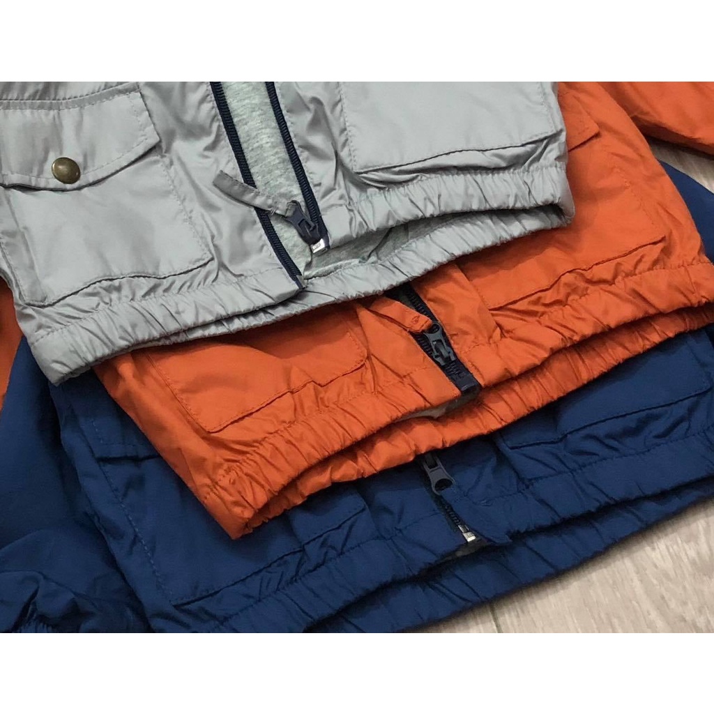 Áo khoác gió old navy lót nỉ lưng in hình mickey