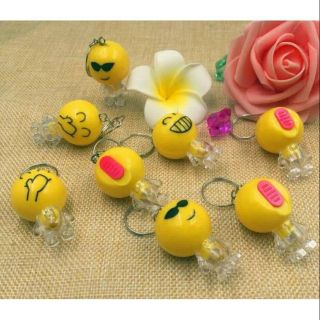 Móc khóa emoji cảm xúc phát sáng