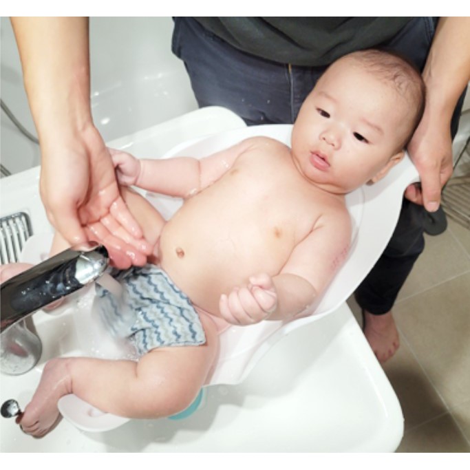 Kệ rửa vệ sinh đa năng cho bé/ Bệ đa năng hỗ trợ tắm cho bé nhập khẩu Budsia Hàn Quốc