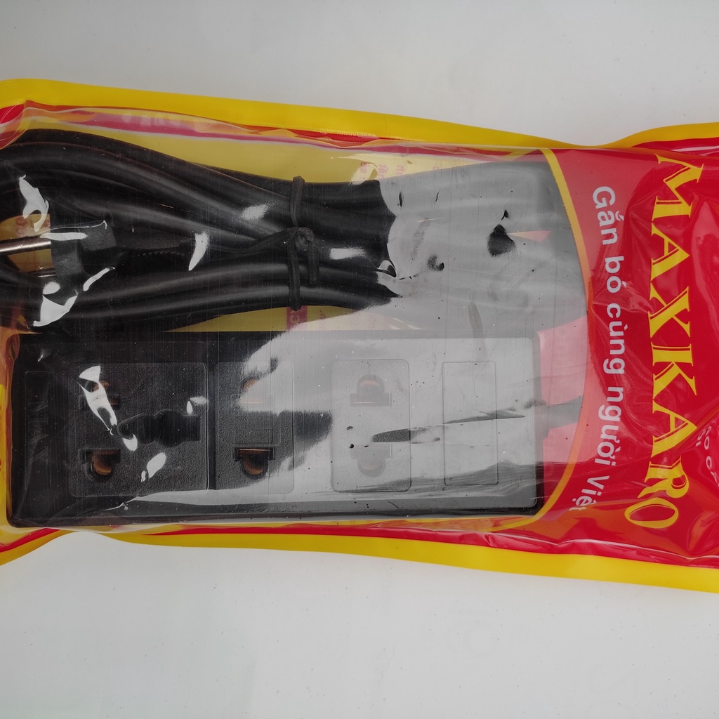 Ổ Cắm Điện 4 Lỗ Đa Năng Chịu Tải Cao -Đen/Trắng - Dây Dài 3m/5m