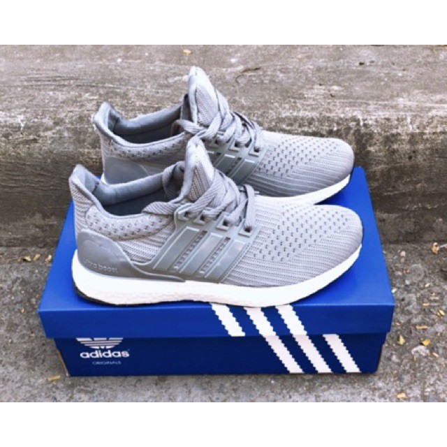 Mua ngay HÀNG CÓ SẴN FULL BOX GIẦY ULTRA BOOST [ Giảm giá 5%]