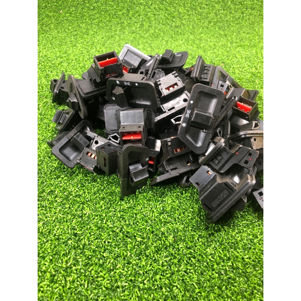 CÔNG TẮC ĐÈN CHÍNH  -FUTRE 1- LEAD -SCR 110