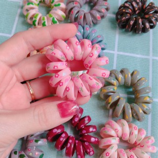 Cột tóc lò xo đủ màu