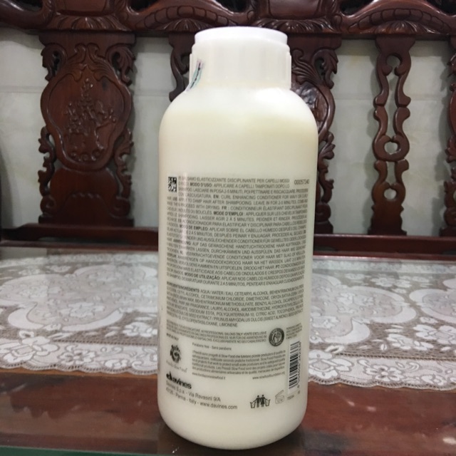 Dầu xả dành cho tóc xoăn gợn sóng Love Curl Davines 1000ml