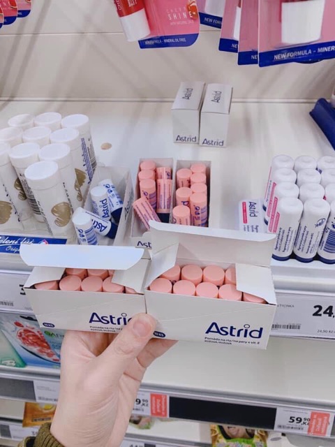 Son dưỡng môi mỡ hươu Astrid mini 3g