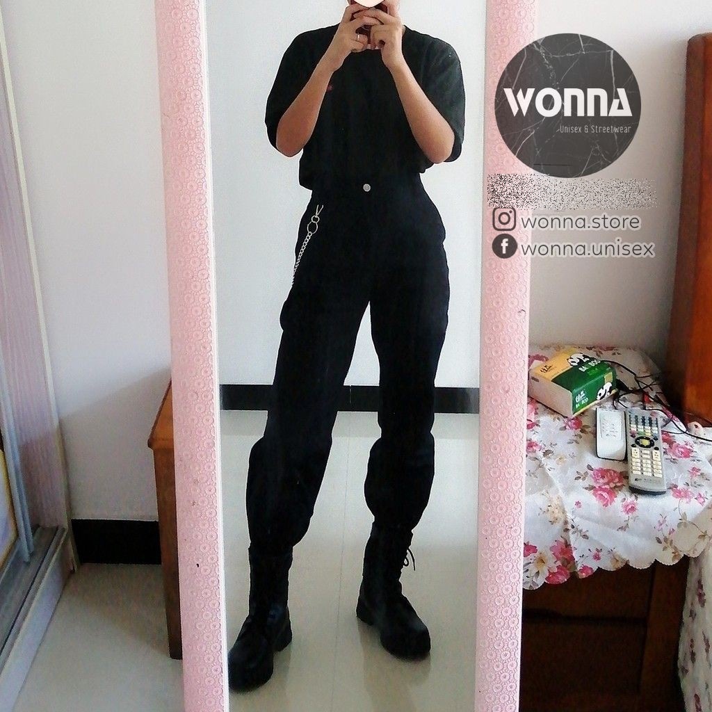 Quần jogger BLACKPINK LISA, ROSÉ & Hyuna Kaki Nam Nữ Dây Xích Cá Tính Ulzzang Kpop Cheap Moment