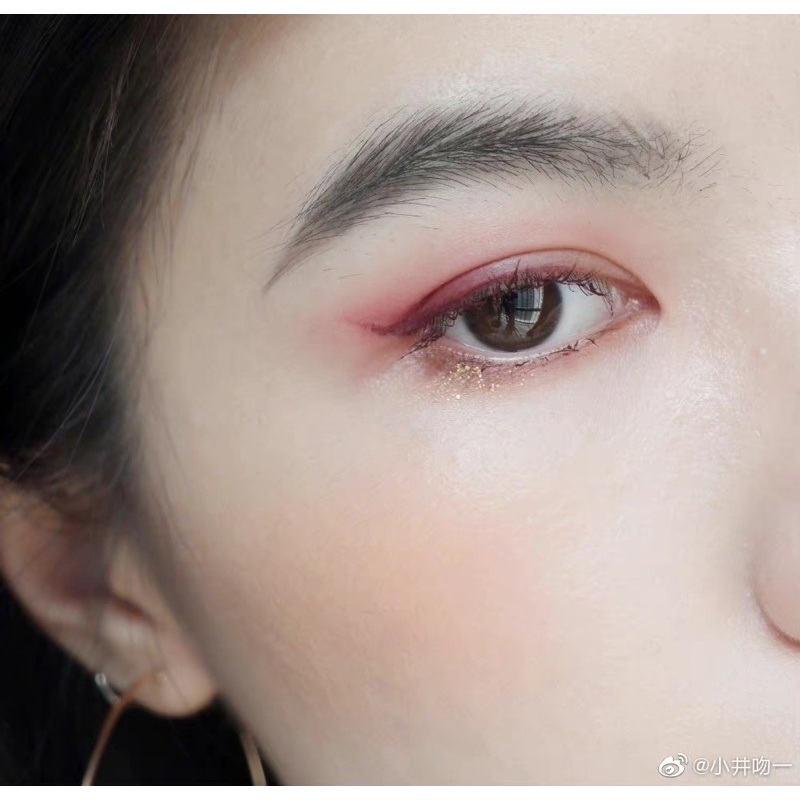 HIGHLIGHT & PHẤN MÁ COLOURPOP