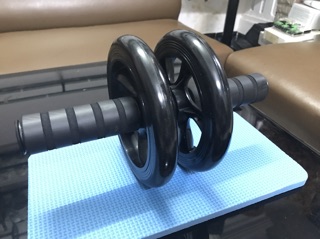 Con lăn tập cơ bụng Ab Roller 2
