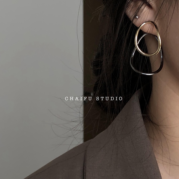 Khuyên Tai Hình Giọt Nước oval Tối Giản Màu Sắc Tương Phản Phong Cách Tối Giản Thời Trang Mùa Hè