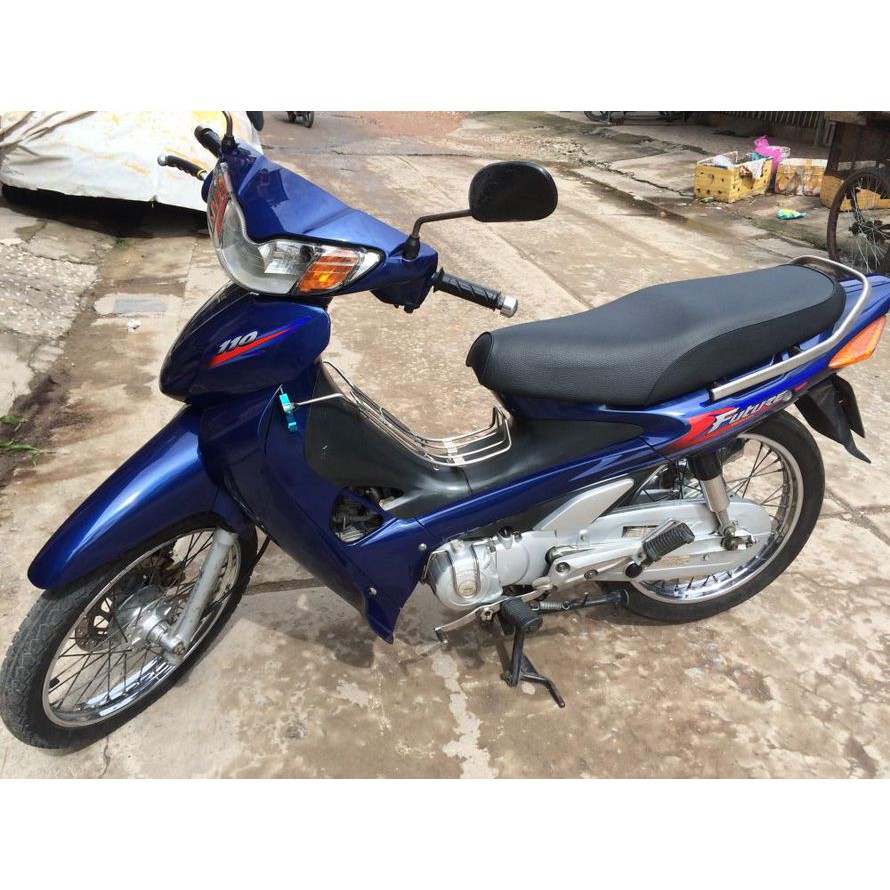 Chụp mũ lốc nồi Honda chính hãng màu Bạc